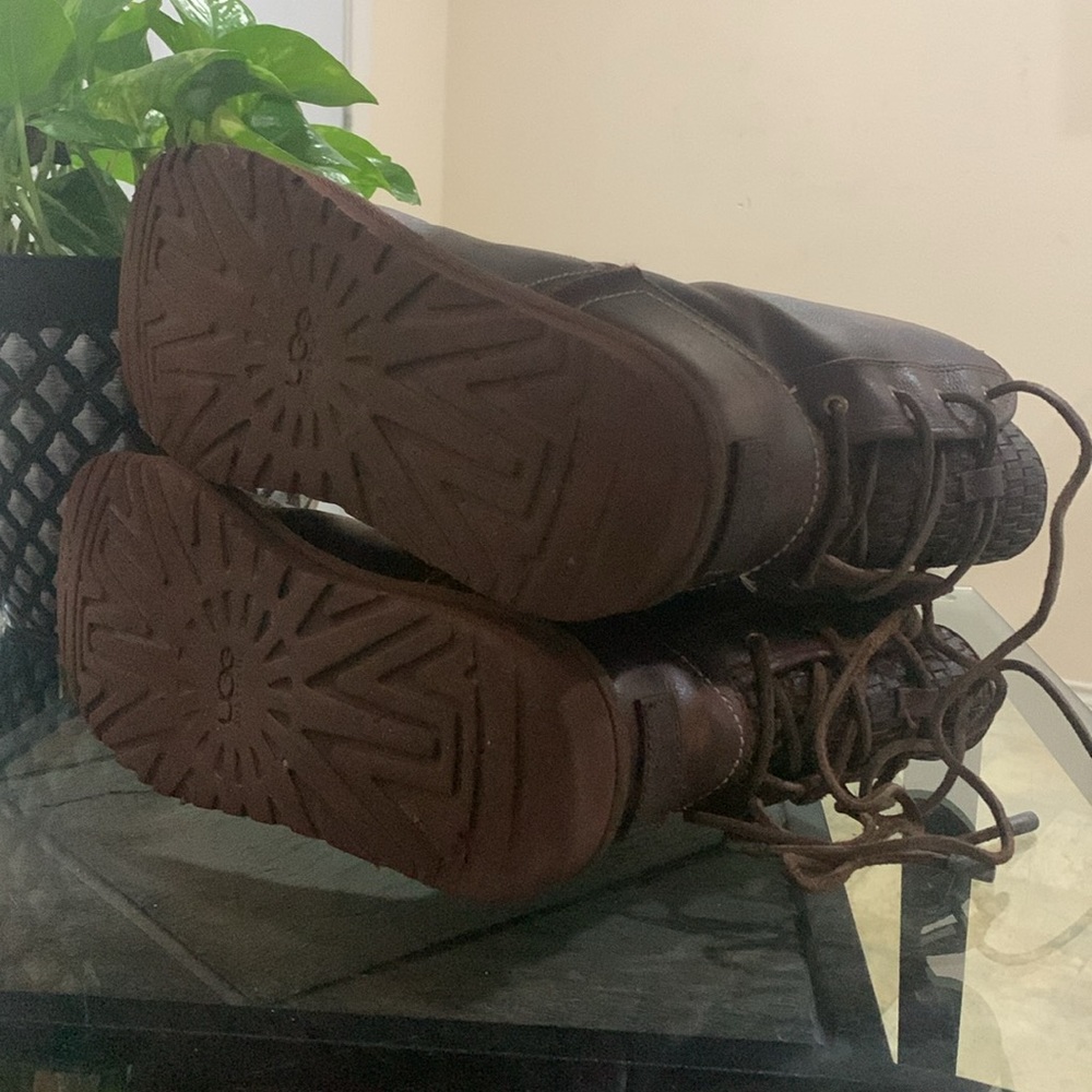 UGG Mariana Sheepskin Lined Leather Boots - Picture 10 of 14